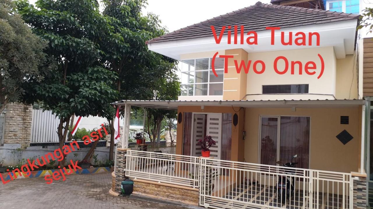 Villa Two One Exotic Private Pool Di Batu Batu  Exteriér fotografie